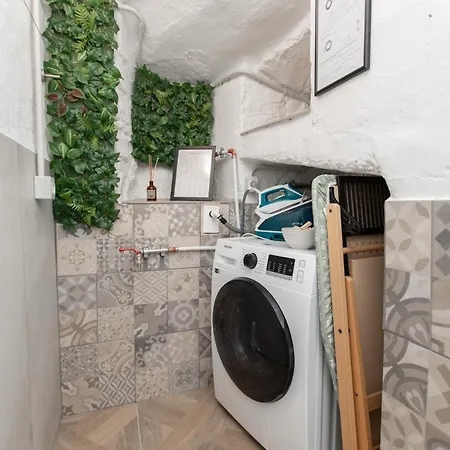 Apartment Minicasa Di Lusso Con Lavanderia E Ricarica E-bike Triest